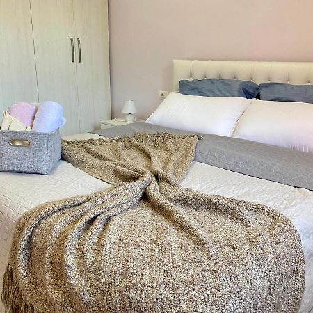 Ultra Apartments 'New Baazar 2' Tirana Extérieur photo