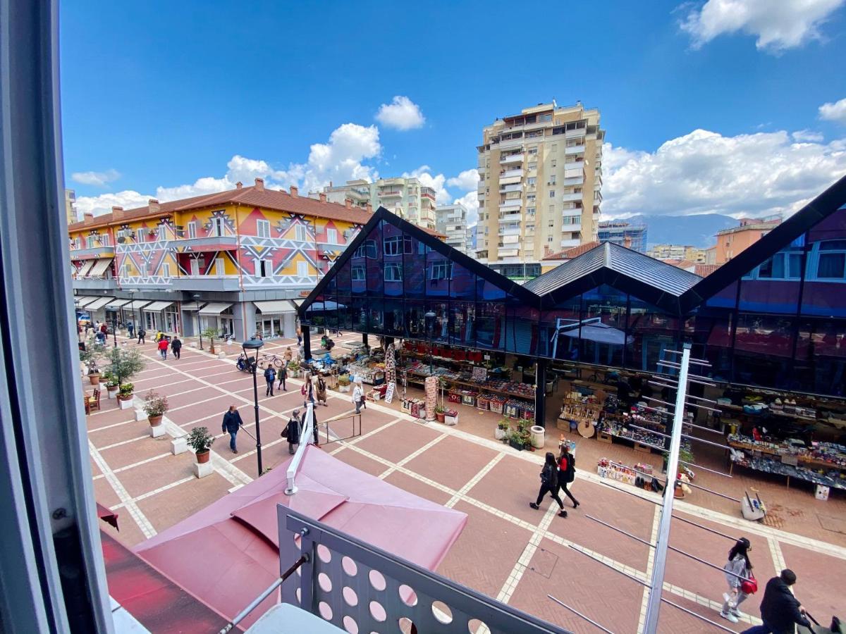Ultra Apartments 'New Baazar 2' Tirana Extérieur photo