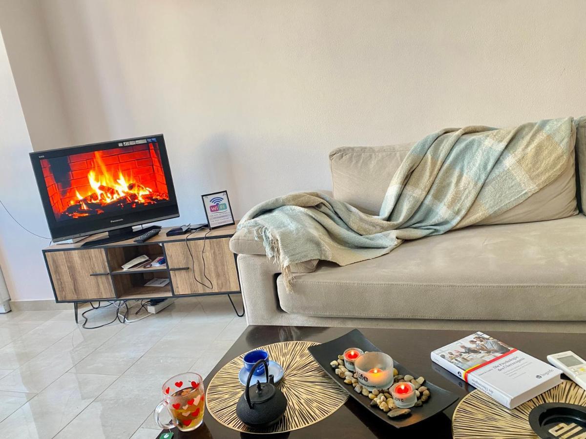 Ultra Apartments 'New Baazar 2' Tirana Extérieur photo