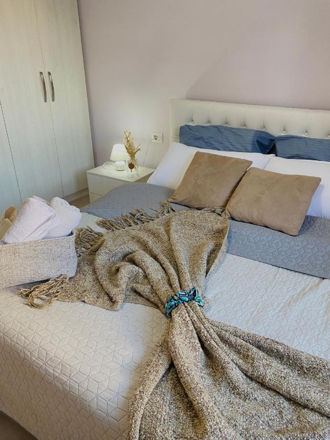 Ultra Apartments 'New Baazar 2' Tirana Extérieur photo
