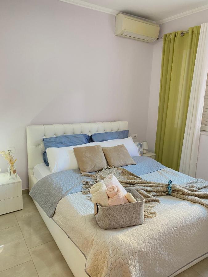 Ultra Apartments 'New Baazar 2' Tirana Extérieur photo