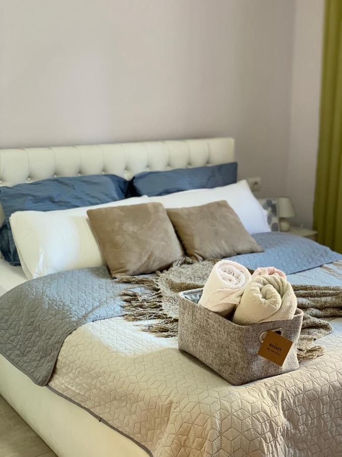 Ultra Apartments 'New Baazar 2' Tirana Extérieur photo