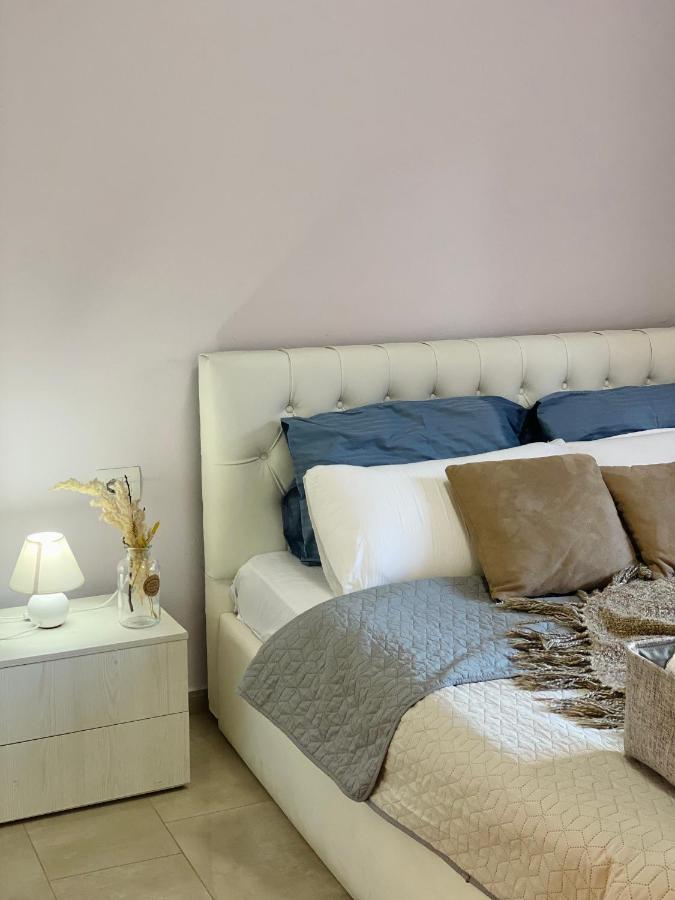 Ultra Apartments 'New Baazar 2' Tirana Extérieur photo