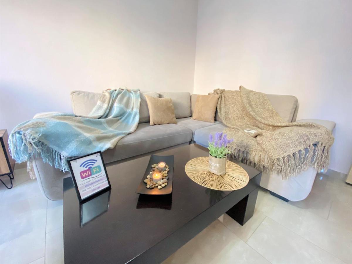 Ultra Apartments 'New Baazar 2' Tirana Extérieur photo